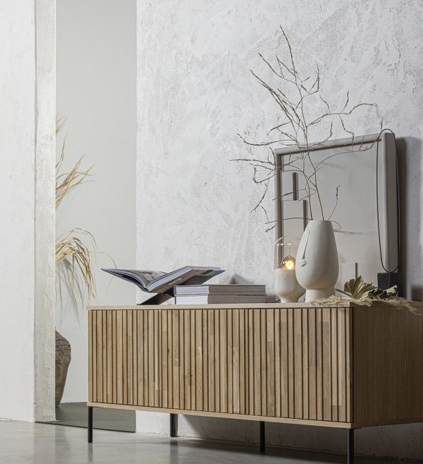 TV KOMODA New gravure 150 cm 1