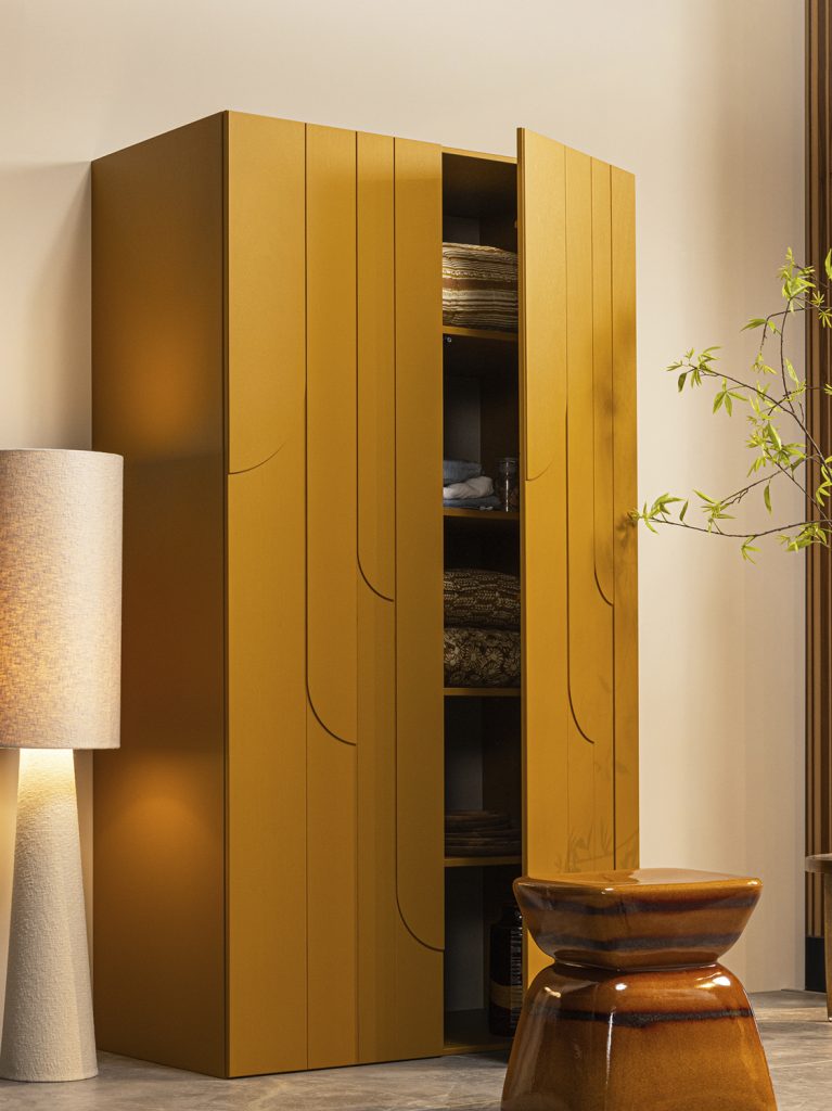 Terra side table ceramic curry 2