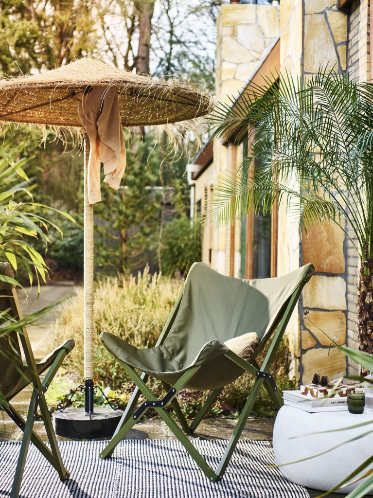 Lazy afternoon foldable outdoor armchair camouflage green 1