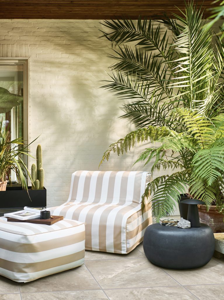 POUF Sit on air inflatable 1