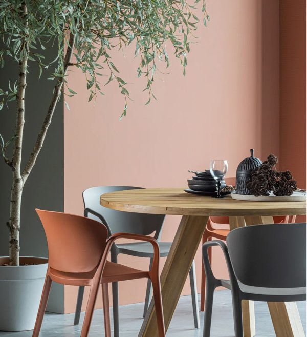 STOLICA Bent plastic terra 1