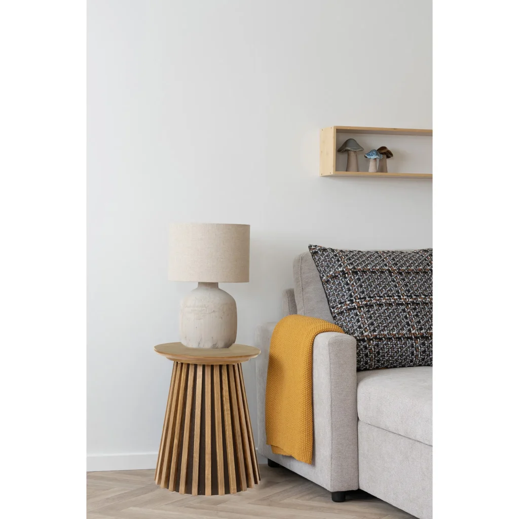 Pomoćni stolić Osaka2